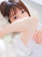 愛沢　みる (22) NADIA ナディア 谷九日本橋店