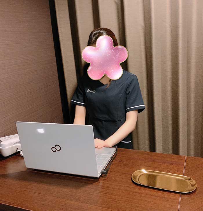 受付カウンター : SuperSecretarySpa OASIS オアシス(本町/リラクゼーションサロン)のフォト(写真)