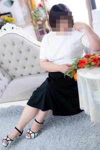 週末の夜は、熟女でとびきりの安らぎとくつろぎを